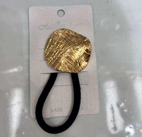 Резинка для волос с декором "AKS - DesignPRO", круг, цвет золото, 3,5*3,5см